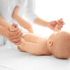 Bienfaits du massage pour bébés
